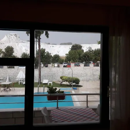 Hotel Hal-tur 3*