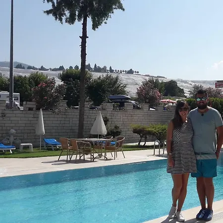 Hal-tur Hotel