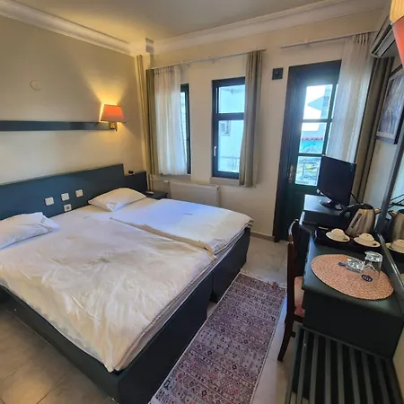 Hotel Hal-tur