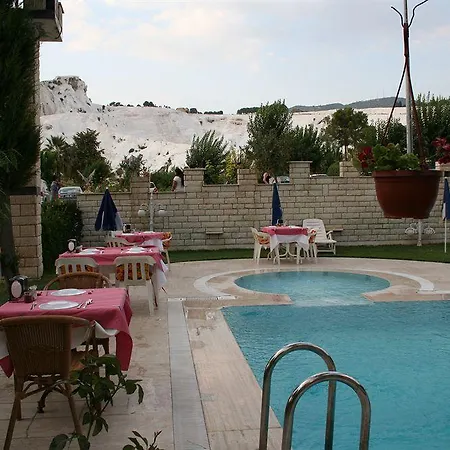 Hotel Hal-tur 3*
