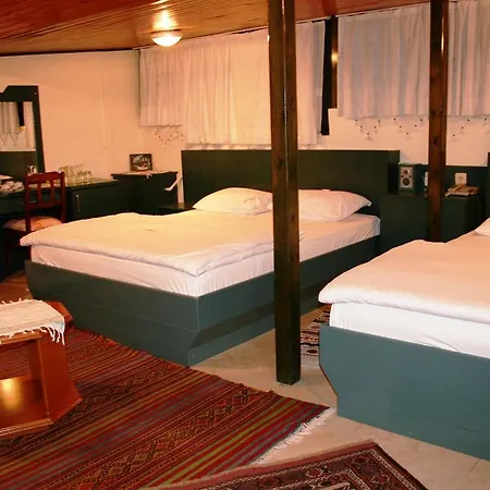 Hotel Hal-tur