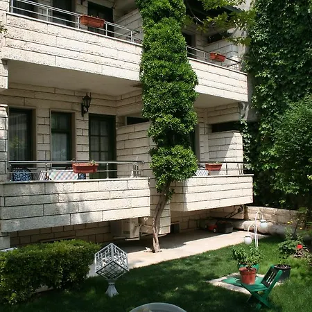Hotel Hal-tur