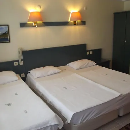 Hal-tur Hotel