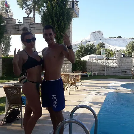 Hal-tur Hotel 3*