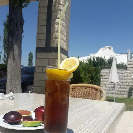 Hal-tur Hotel