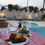 Hal-tur 4*