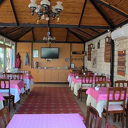 Hal-tur Hotell
