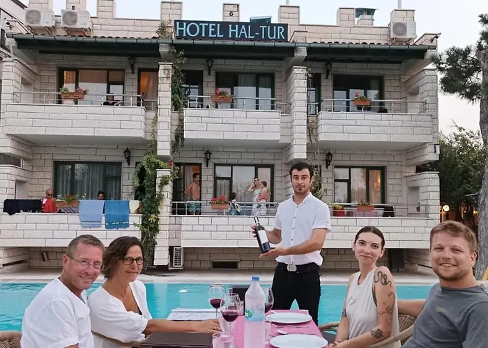Hal-tur Отель